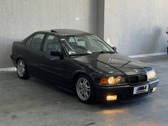 BMW 325i 2.5 SEDAN 24V GASOLINA 4P AUTOMÁTICO BMW 325i 2.5 SEDAN 24V GASOLINA 4P AUTOMÁTICO